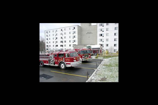 11-23-02  Response - Fire - 701 Hooper Rd